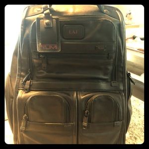 Tumi all Black Leather backpack/Laptop Bag